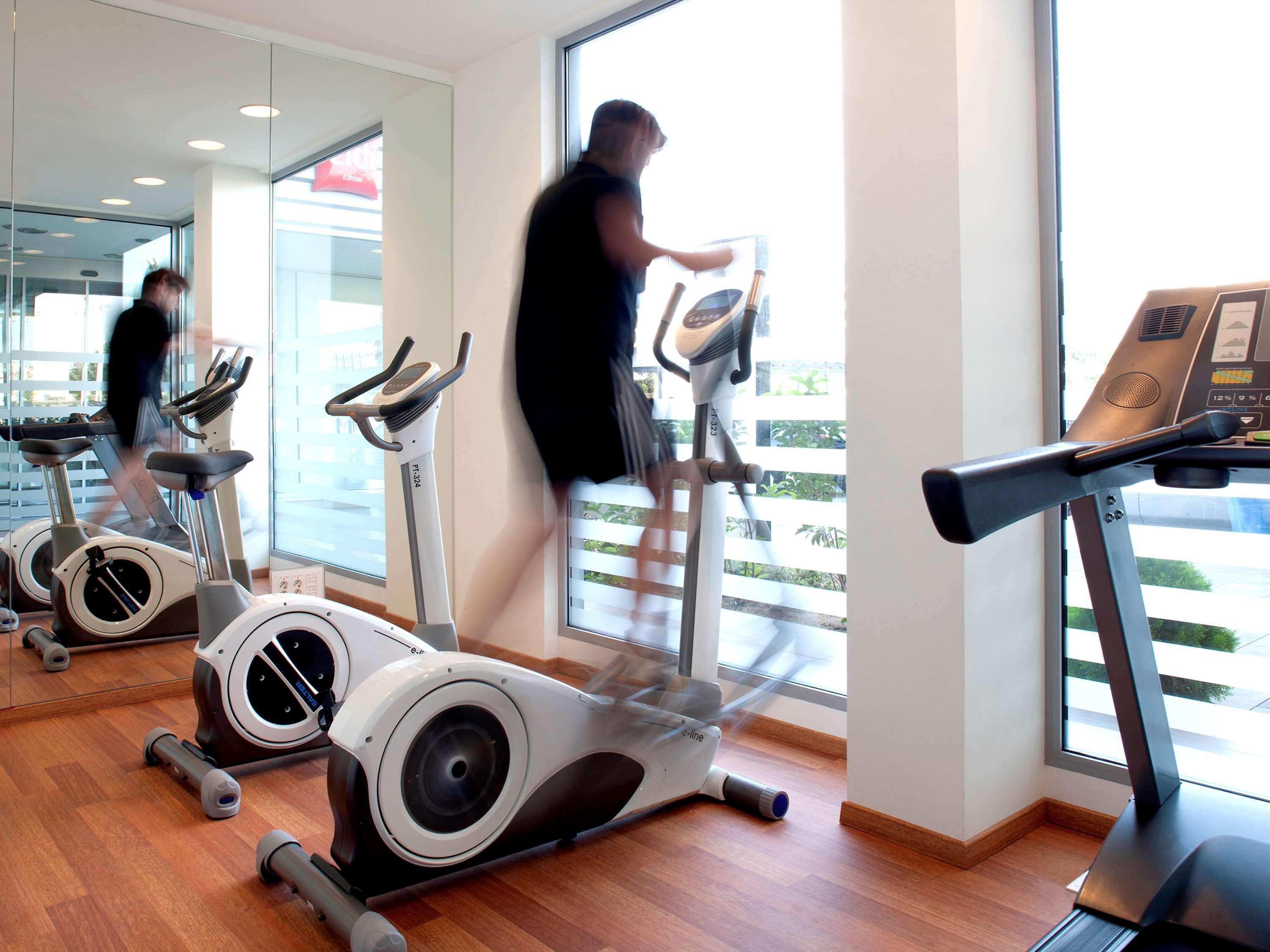 Ibis Lleida Otel Dış mekan fotoğraf