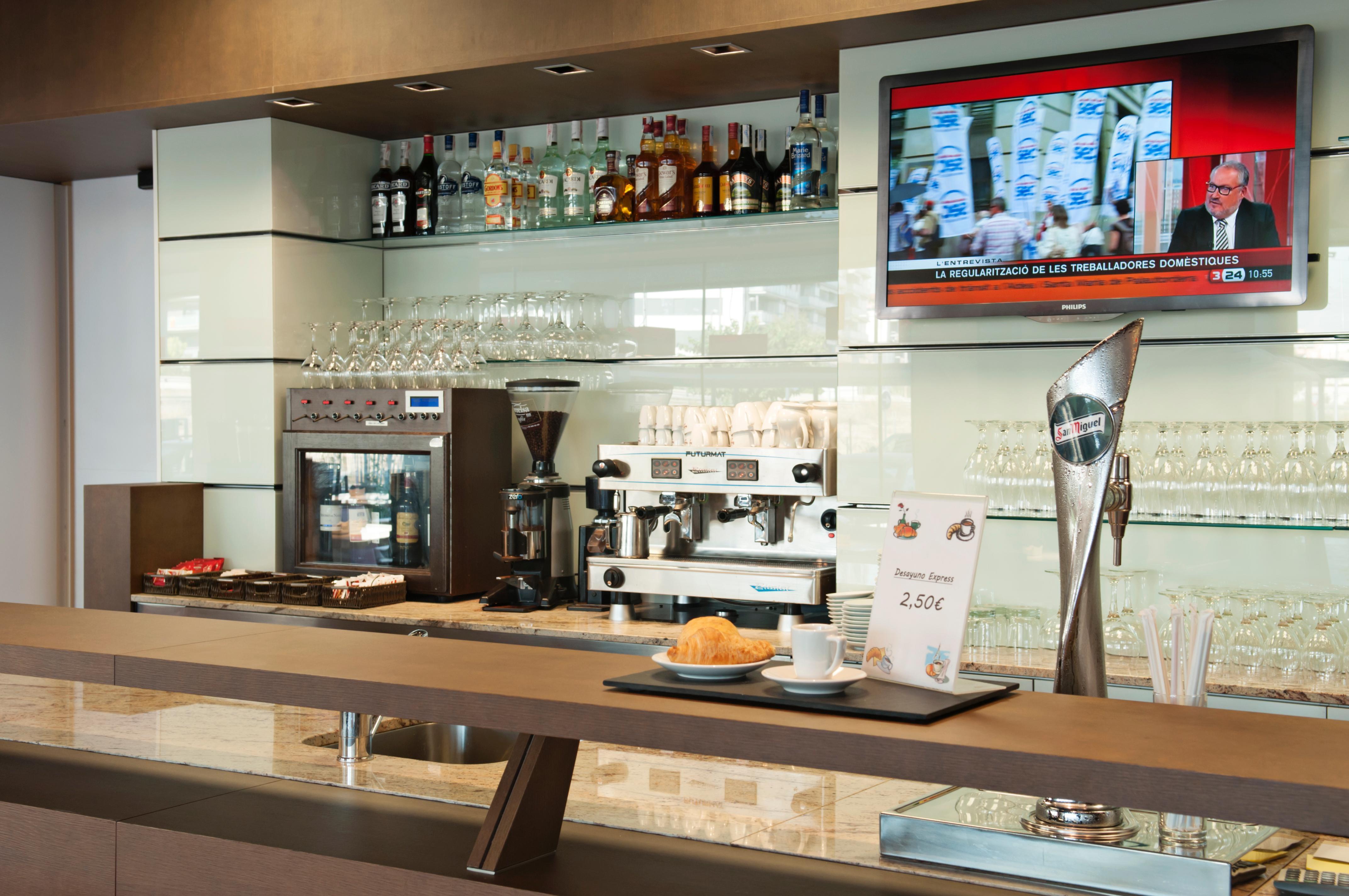 Ibis Lleida Otel Dış mekan fotoğraf