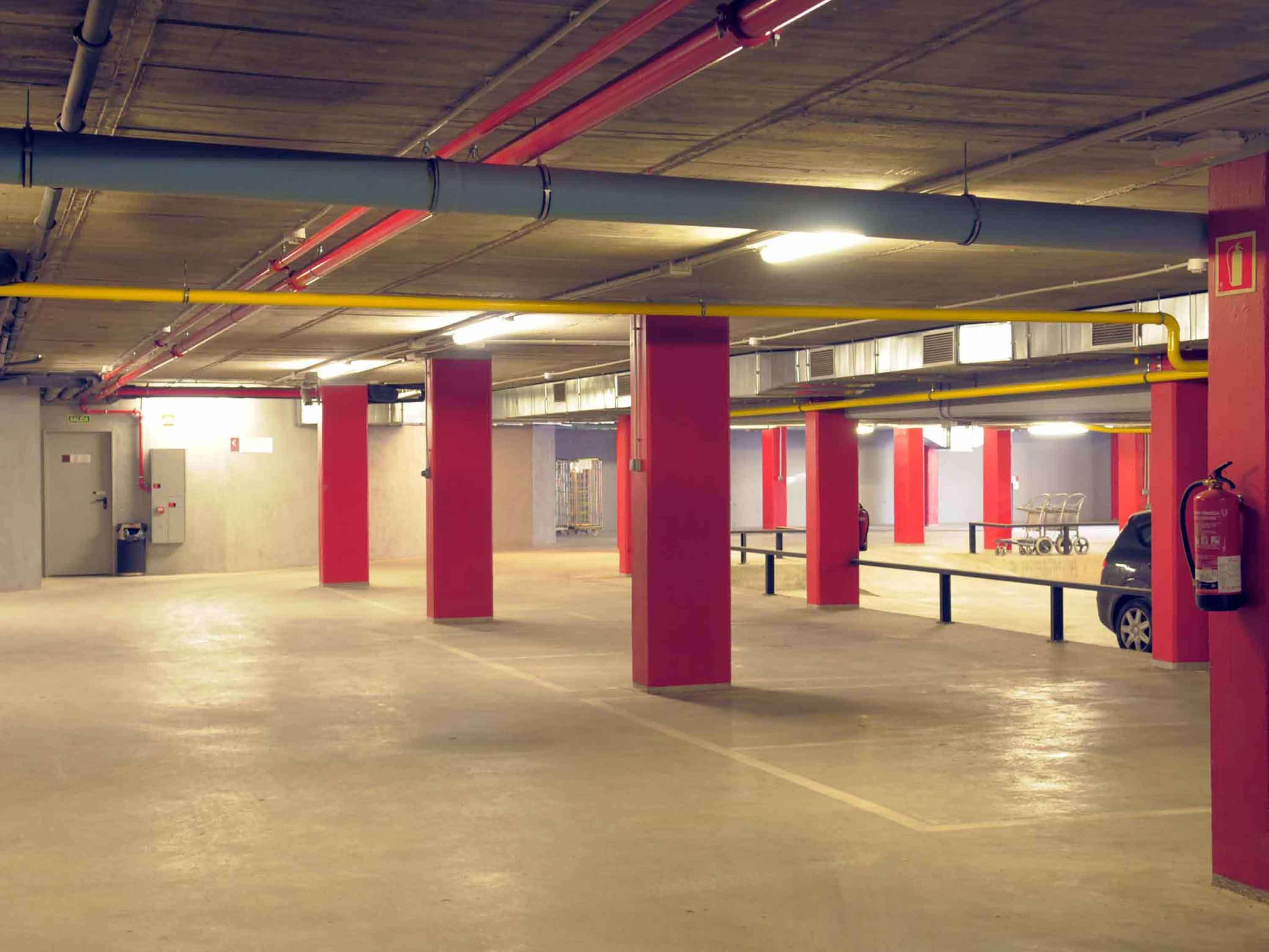 Ibis Lleida Otel Dış mekan fotoğraf
