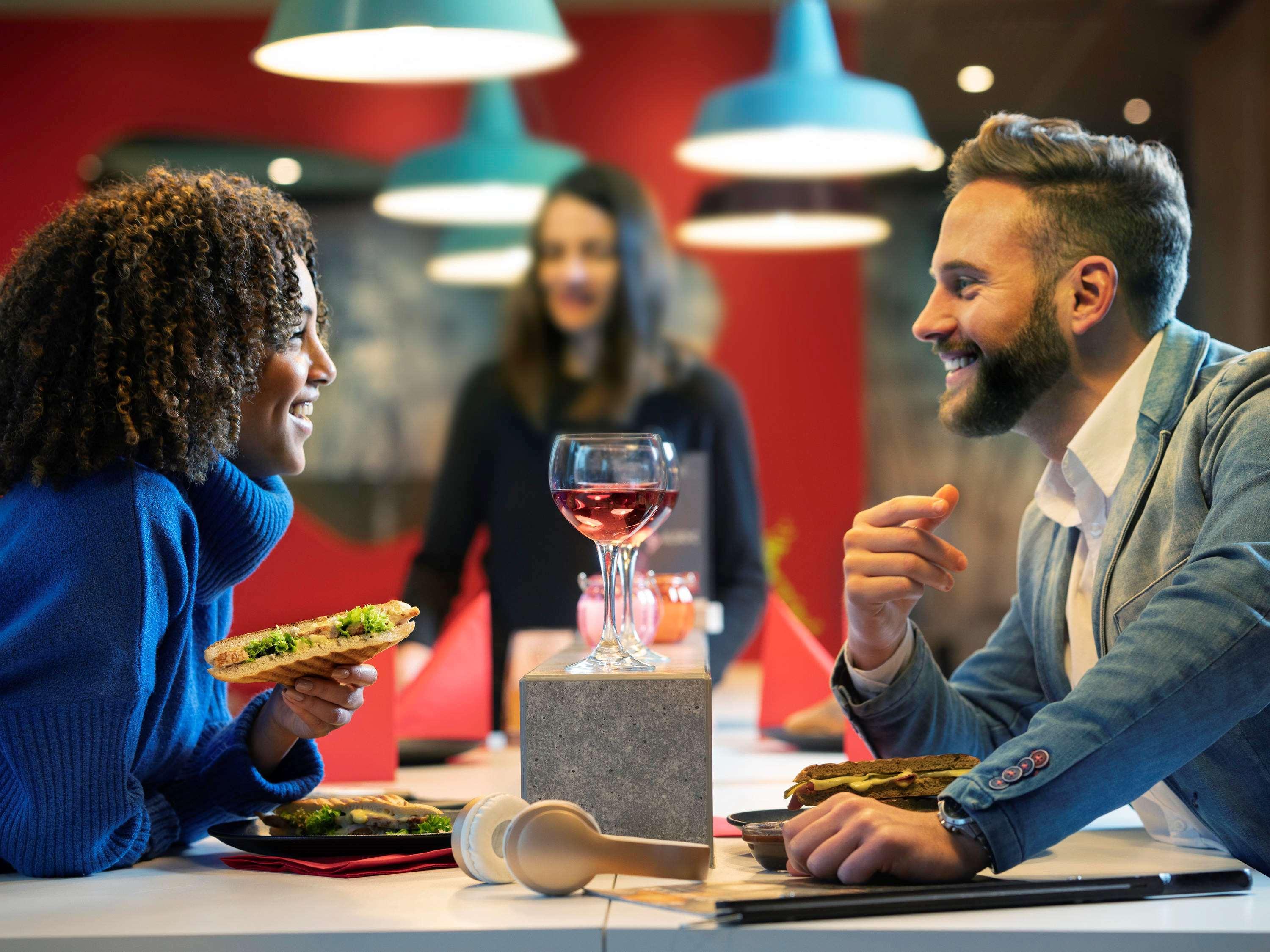 Ibis Lleida Otel Dış mekan fotoğraf