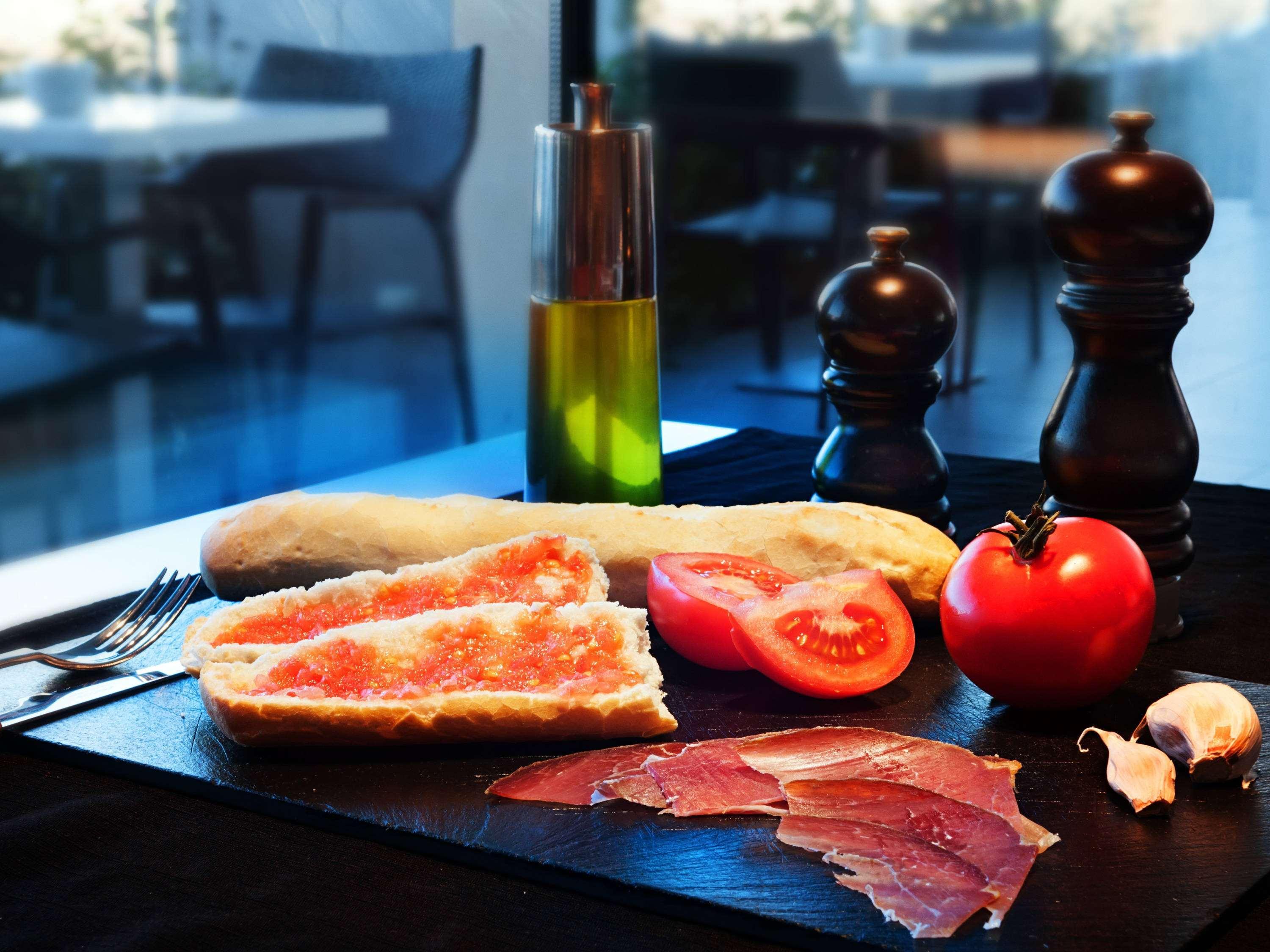 Ibis Lleida Otel Dış mekan fotoğraf