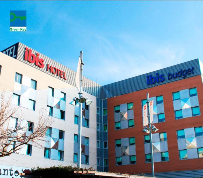 Ibis Lleida Otel Dış mekan fotoğraf