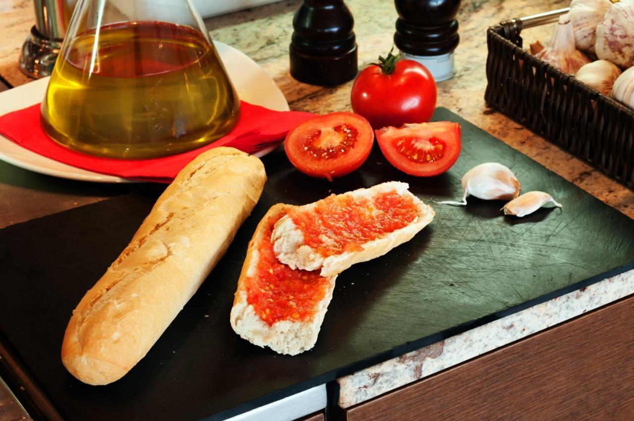 Ibis Lleida Otel Dış mekan fotoğraf